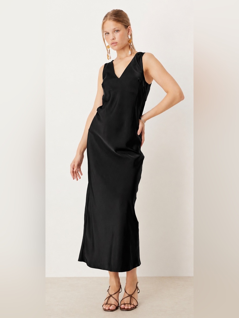 ASOS V-Neck Midi Slip Dress in Black Size 6